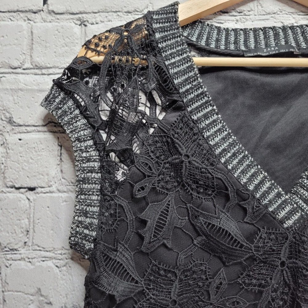 Zara Black Lace V Neck Cap Sleeve Blouse Size S - Picture 4 of 10